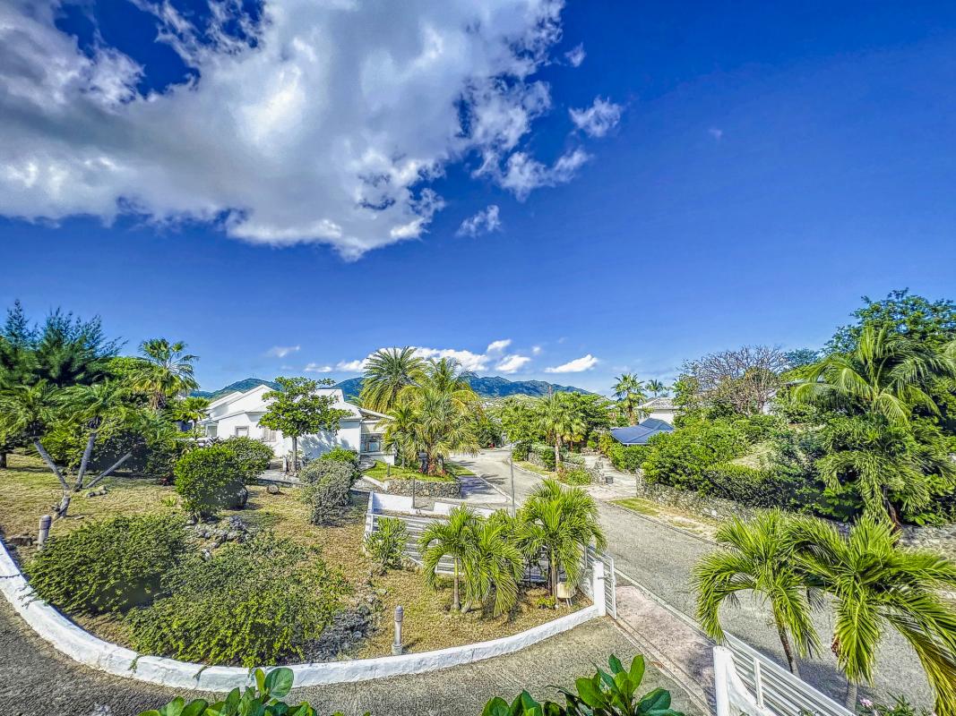 Villa 6 personnes à Baie Orientale-rue-31